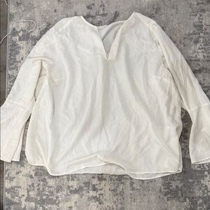 Seven7 Women's Cream Blouse